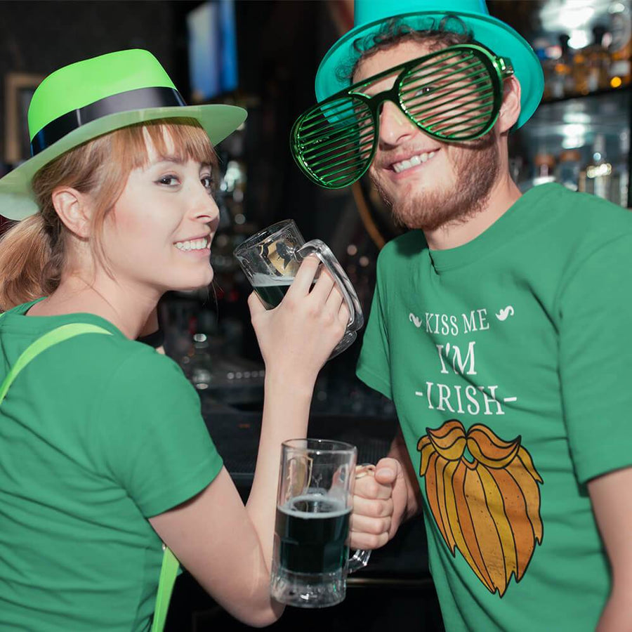 Kiss me I'm Irish short-sleeve unisex t-shirt - HISHYPE